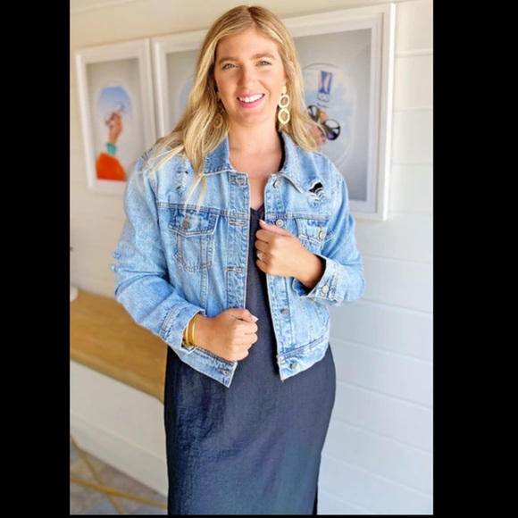 Day + Moon Love to Layer Distressed Denim Jean Jacket NWT - Picture 1 of 12